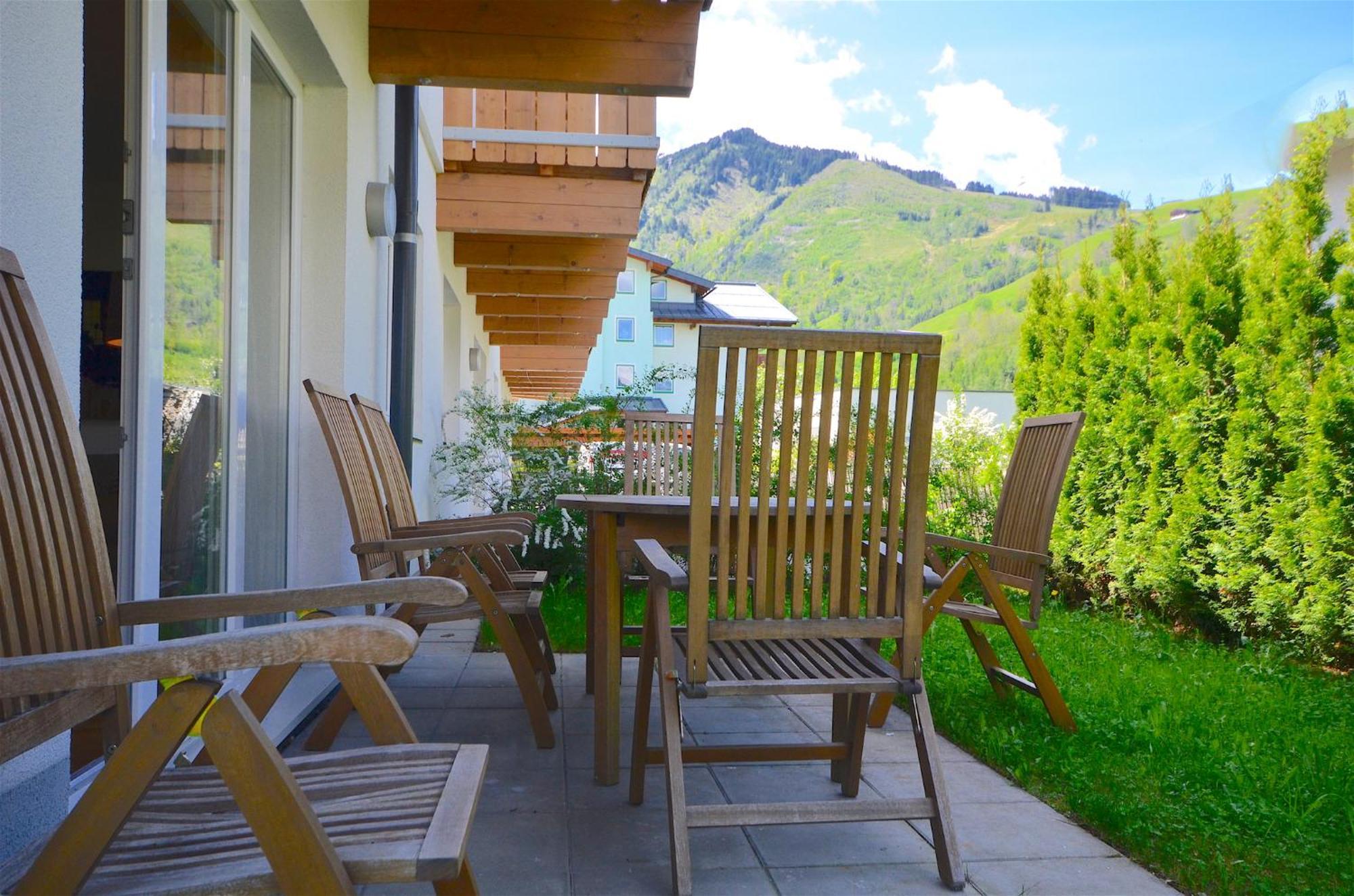 Apartment Lenny - By Alpen Apartments Kaprun Eksteriør bilde